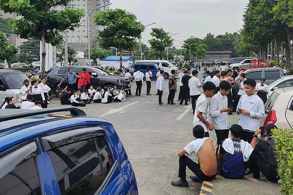 Filipinas e Indonesia emiten alertas de tsunami tras un potente terremoto de magnitud 7.4