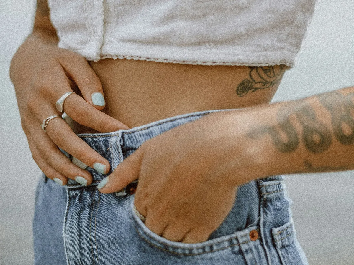 El mineral que combate el cansancio, acelera el metabolismo y mejora la digestión para un abdomen más plano
