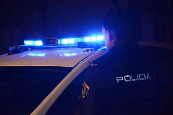 Detenido por violar a su hija de ocho años en Madrid junto a dos amigos: "No era la primera vez que lo hacía; uno de ellos vigilaba"