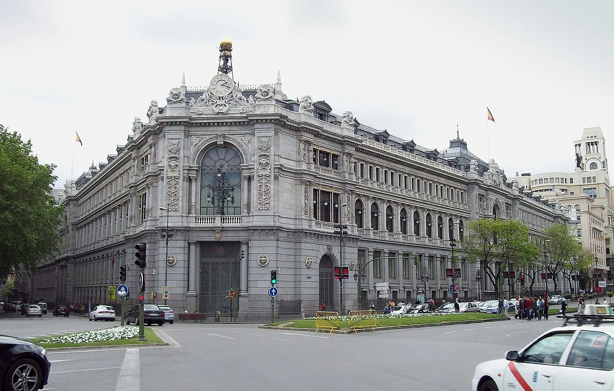 El Banco de España mejora la previsión de crecimiento del PIB al 2,6% en 2025 pero advierte de que persisten riesgos por la guerra comercial mundial