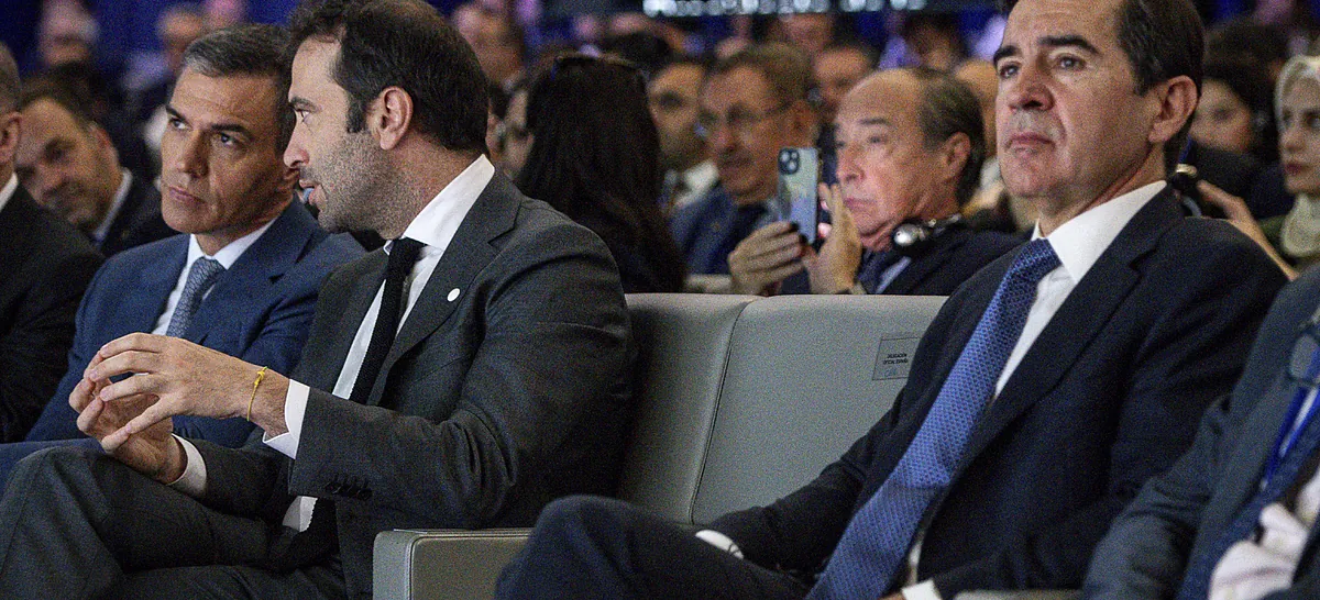 Las 'consultas' del Gobierno sobre la OPA de BBVA: dio...