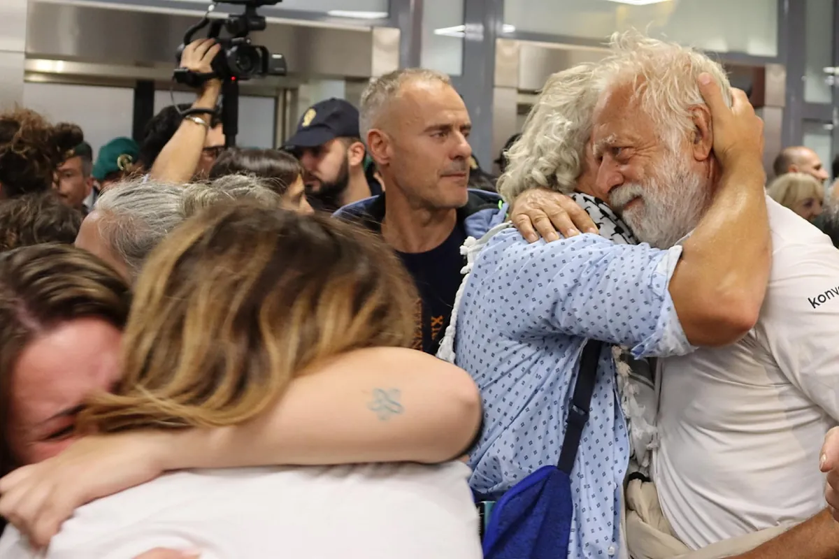Activistas de la Flotilla llegan a Italia y denuncian torturas en Israel: "Usan métodos nazis"
