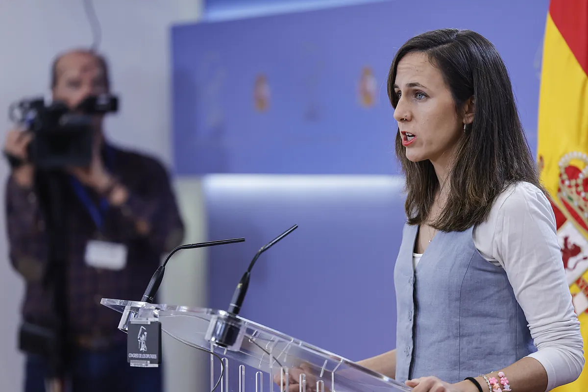 Giro en la estrategia de Podemos para las elecciones: Belarra quiere repetir alianza con IU en Extremadura pero la niega en Andalucía por Sumar