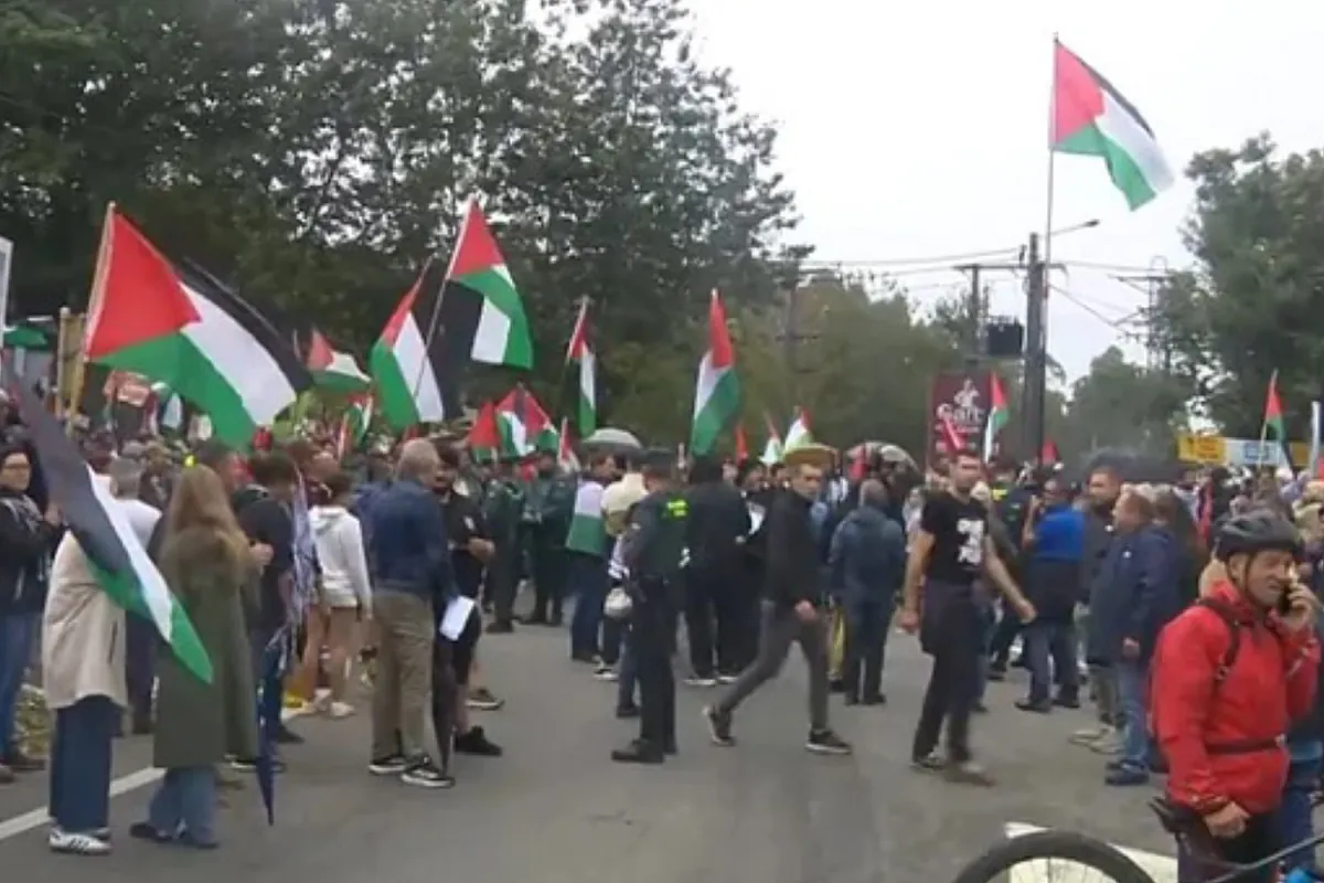 Adelantan 8 kilómetros la meta de la etapa 16 de la Vuelta tras otro boicot propalestino