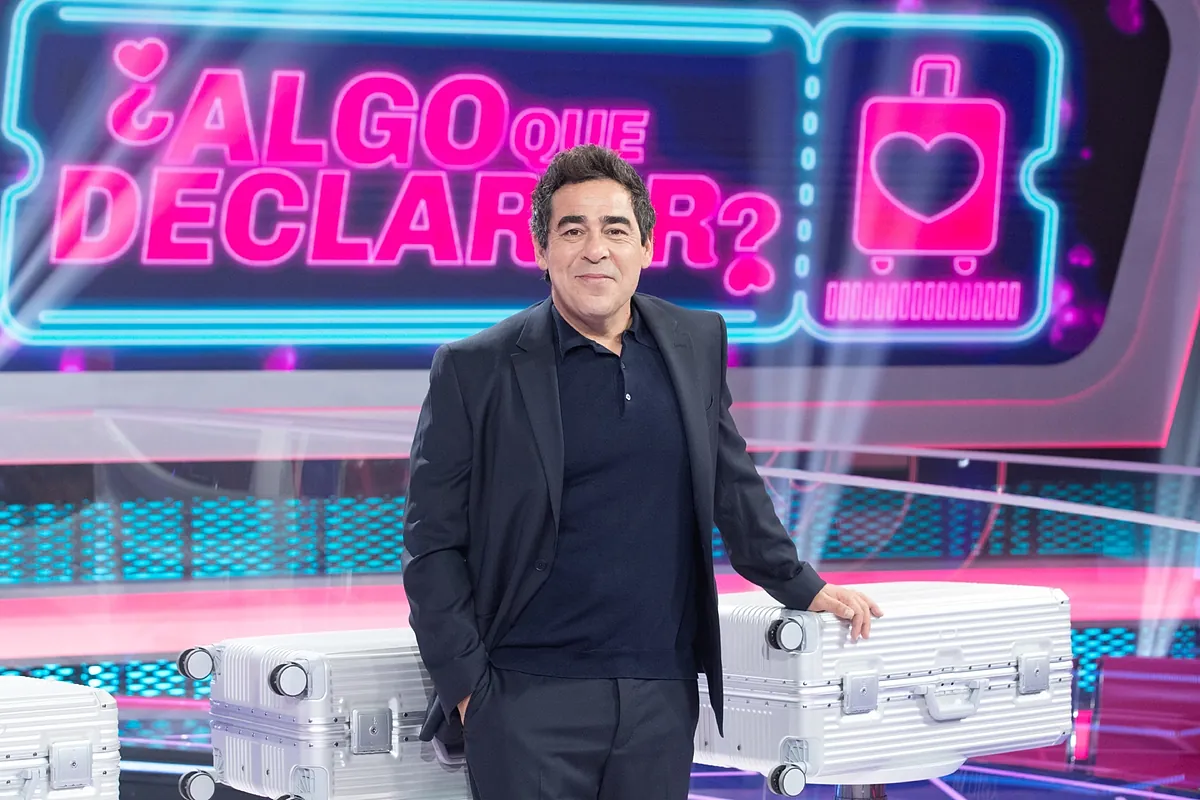 ¿Se puede encontrar el amor destapando los secretos más inconfesables?  Aquí van de cara y sacan sus mierdas 