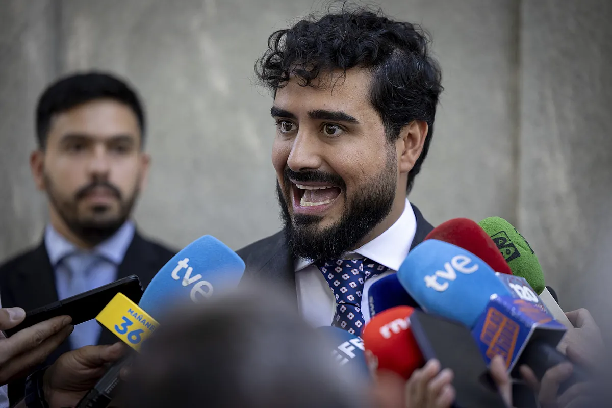 La Policía asegura que Alvise recibió 100.000 euros de un empersario para "financiar parte de la campaña" de las europeas