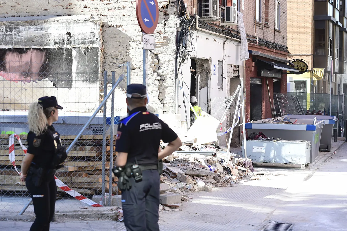 Fabio, el colombiano de 52 años fallecido en la explosión de Vallecas: había convertido un local del bajo en su hogar hace seis meses