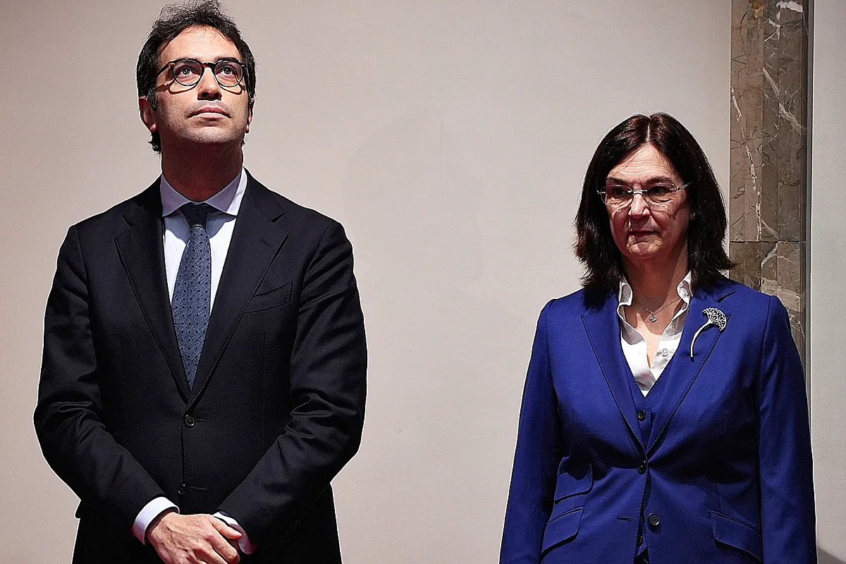 La CNMC acota el margen de maniobra del Gobierno para desactivar la OPA de BBVA: Sabadell no es  insustituible  para las pymes, pero hay riesgos para los particulares