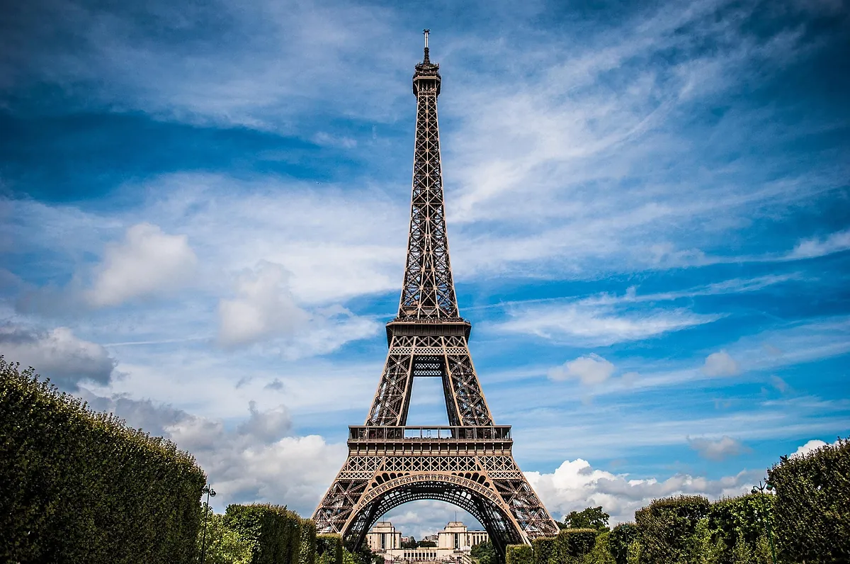 De la Torre Eiffel a la Fontana de Trevi: el parque a 40 minutos de Madrid donde puedes ver los principales monumentos europeos