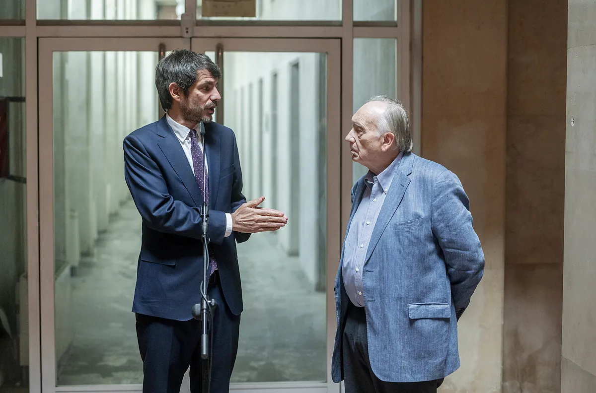 Urtasun resucita ocho años después el proyecto de Rajoy para convertir en un Museo del Cine el edificio del NO-DO