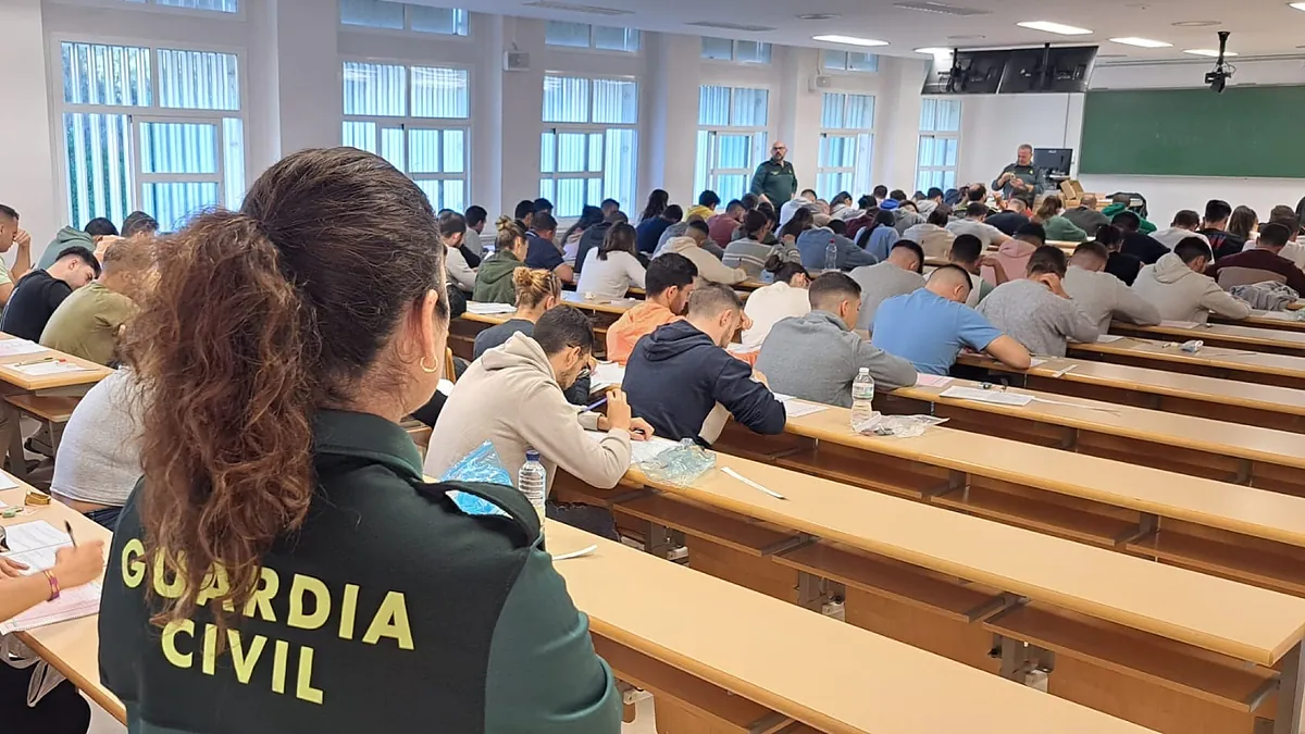 ESPAA'dan 27.000 aday, Sivil Muhafızların muhalefetlerinde bu sembolü telafi ediyor