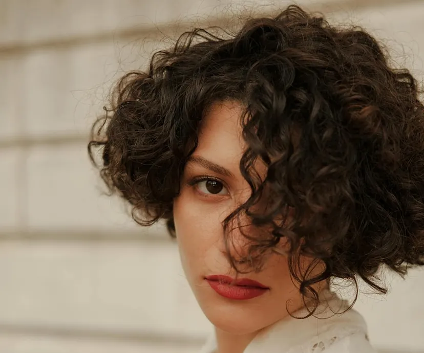 Imágenes De Peinados Con Cabello Rizado Desde Corto A Ondulado Y En