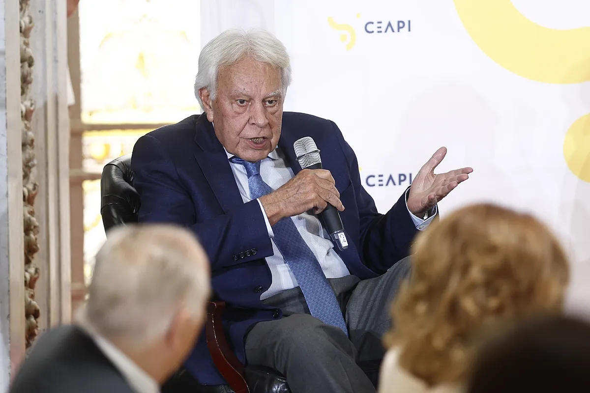 Un poco de hemeroteca con Felipe González