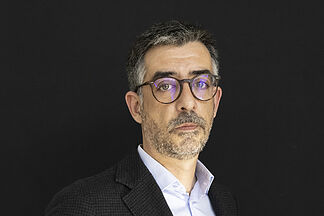 Diogo Noivo: "Portugal tiene la misma política de bloques que España, pero sin la estabilidad de la Monarquía"