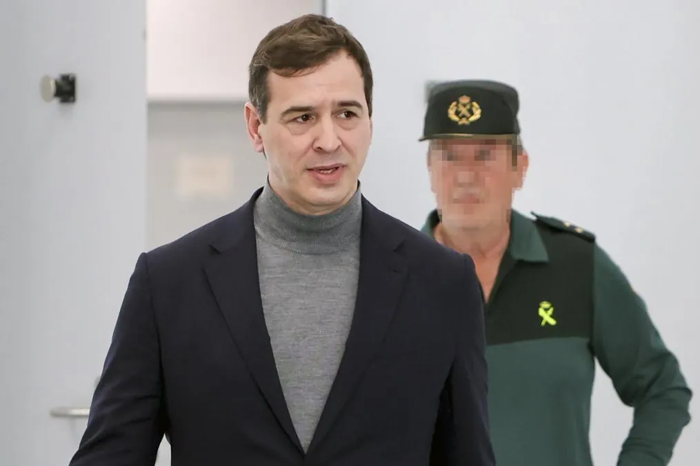 La defensa de David Sánchez arremete contra la juez por abrir juicio oral sin esperar a que se resuelvan los recursos y le pide que aclare su actuación