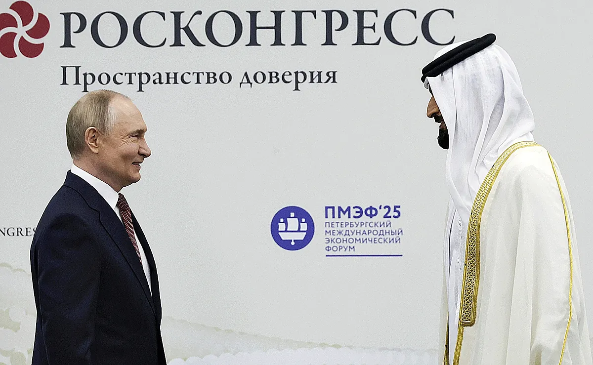 Bir daha az müttefik, daha fazla müzakere: Putinusarel Airn bir savaşı başka biriyle temizlemek için nasıl saldırı