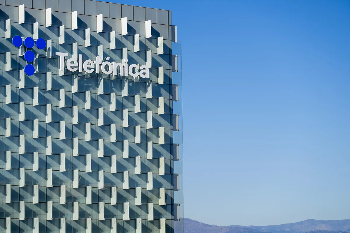 Telefónica resuelve la incidencia que dejó sin Internet y fijo a numerosas empresas y los servicios del 112 de media España