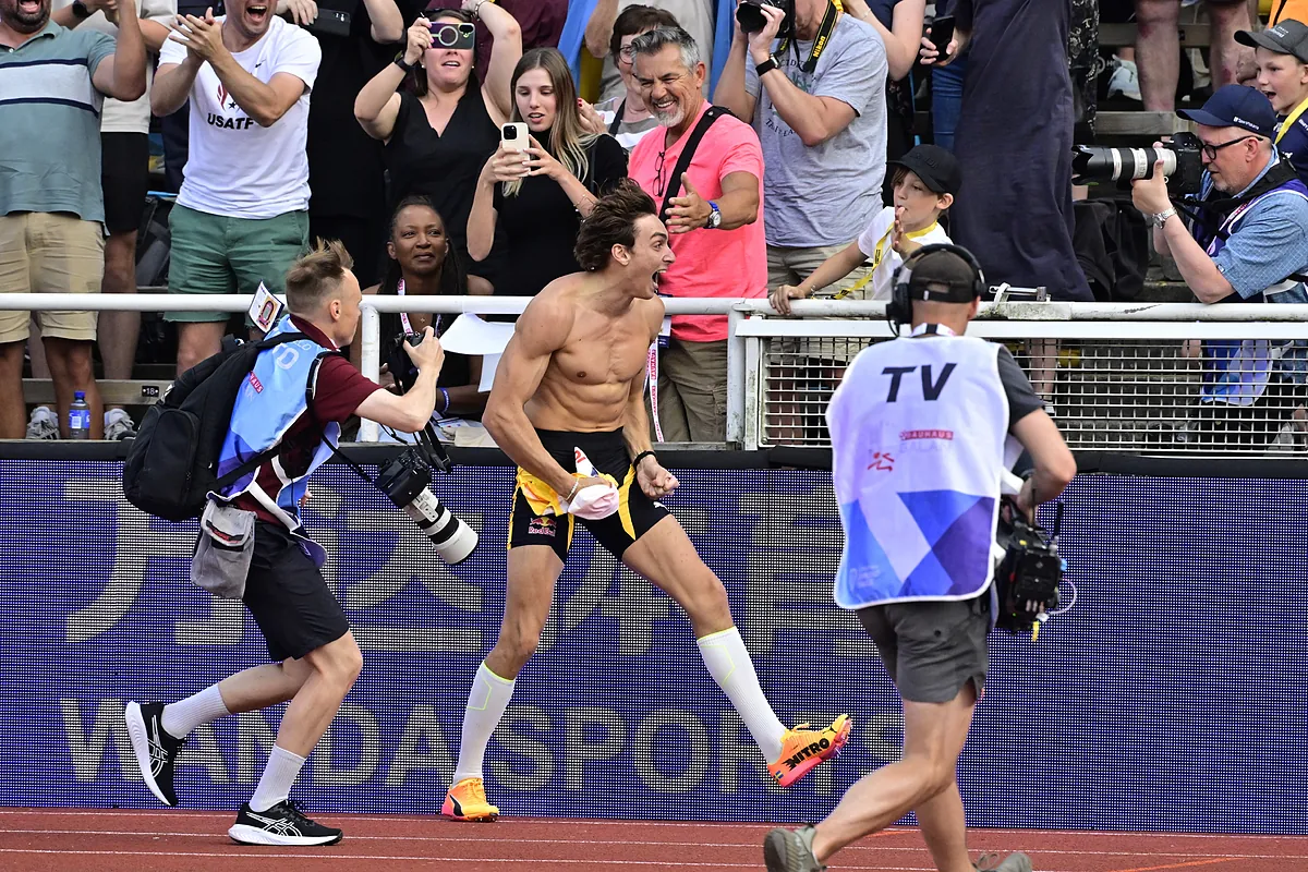 Duplantis Breaks Pole Vault World Record Again
