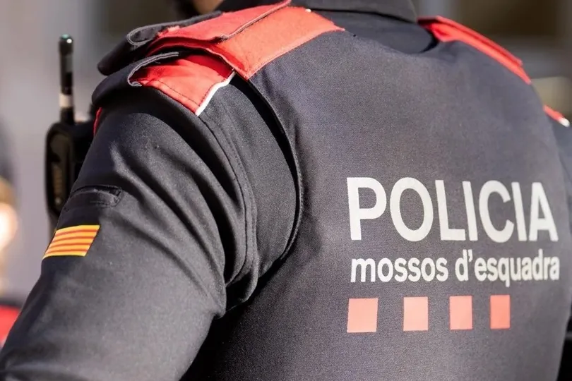 Detenido por violar a su hija de 20 años en plena calle en Lleida ante otro hijo de 8