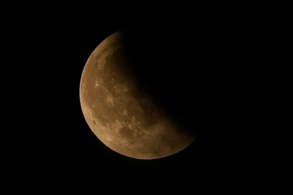 Es espectacular eclipse de luna de sangre