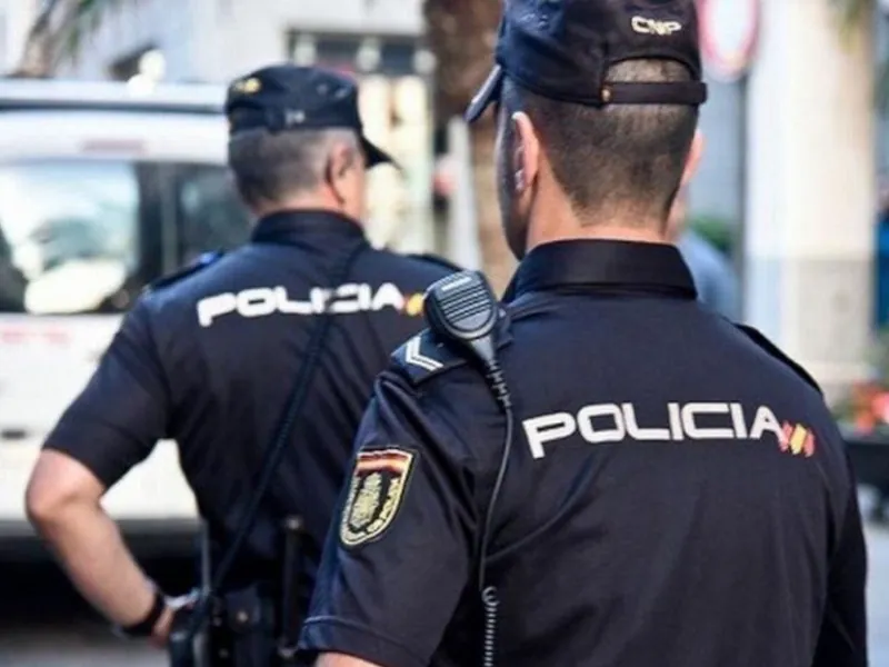 Detenido por agresión sexual a una menor a la que intentó rajarle la cara con unas tijeras en Málaga