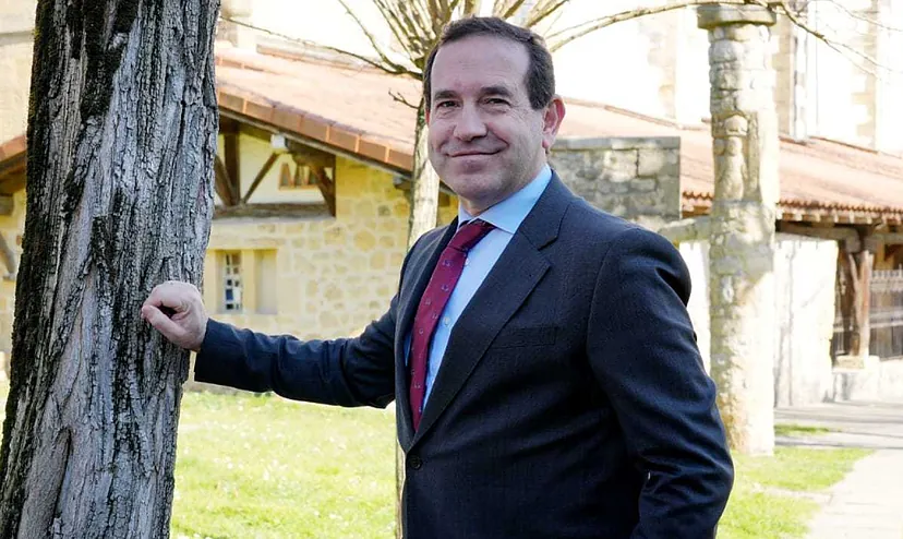 Eduardo Andrade (PP): "El derribo del palacete es la punta del iceberg de  una oscurantista gestión del PNV en Getxo" | País Vasco