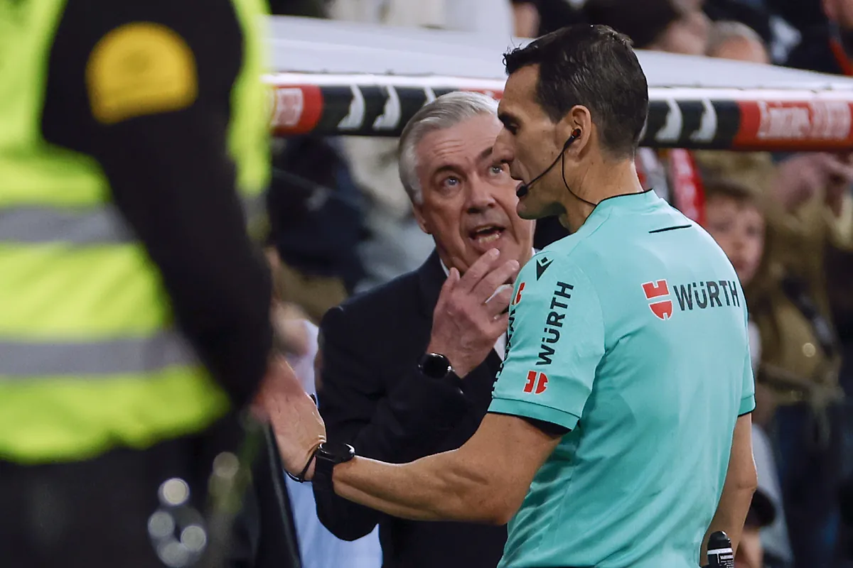 El "no pensé mucho" de Valverde y las quejas de Ancelotti por el VAR: "El nuevo fútbol moderno es esto..."