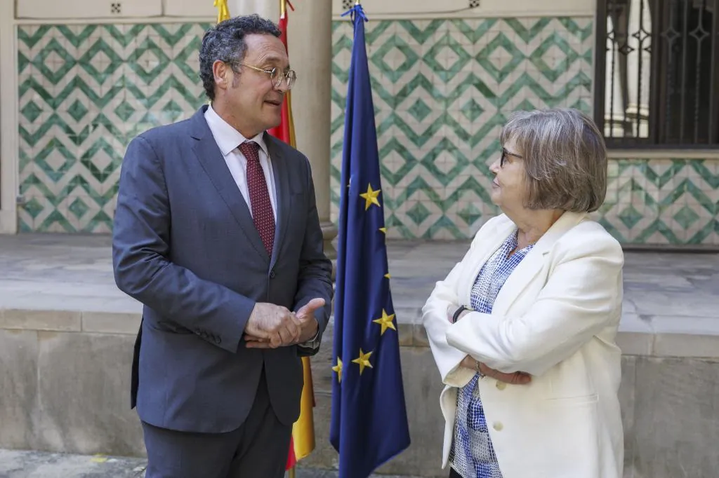 Las acusaciones piden entre cuatro y seis a?os de c?rcel para...