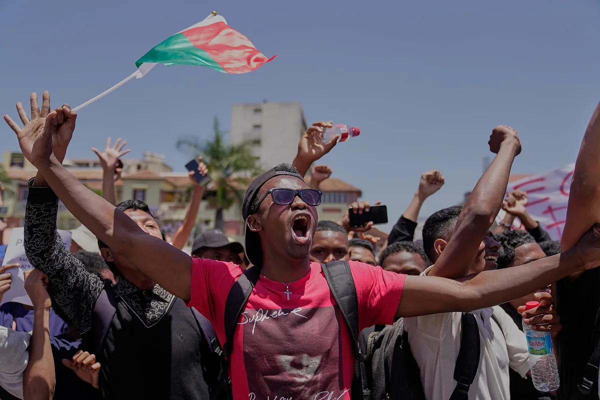 Una unidad militar insurrecta anuncia la toma del poder en Madagascar
