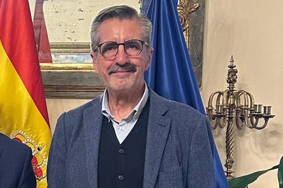 La Diputación de Valencia concluye que el ex comisionado de la dana es funcionario desde hace más de 30 años con un diploma 'fake'