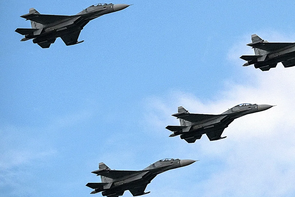 Juegos de guerra en el Caribe: Maduro y Trump miden con cazas su fuerza militar
