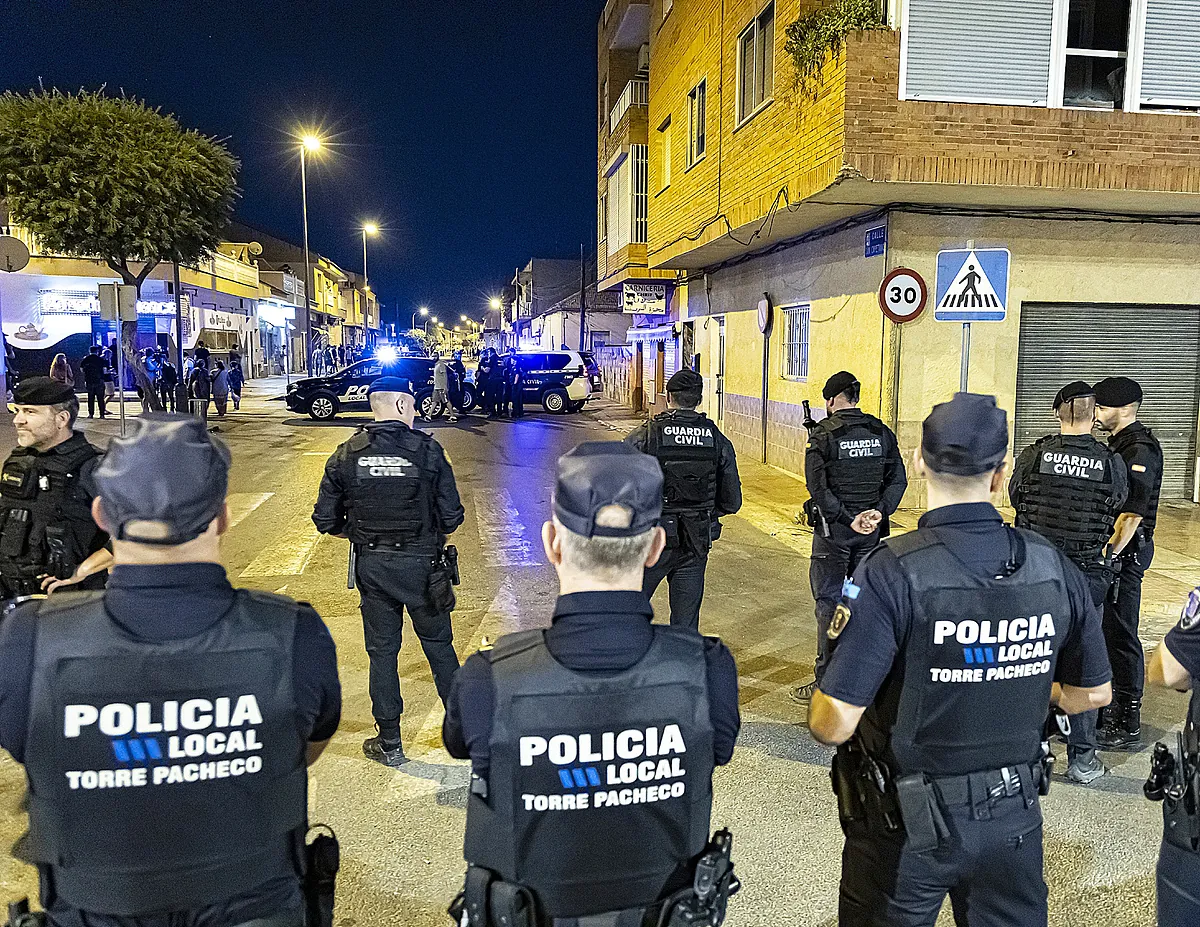 Interior no moviliza a los Antidisturbios en Torre Pacheco por falta de dinero:  Tenía que haber tres pelotones y sólo hay uno, contraviene el manual de seguridad 
