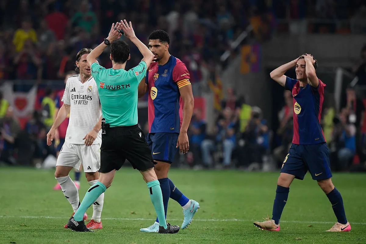 Los dos penaltis en dos minutos que pudieron decidir antes la final