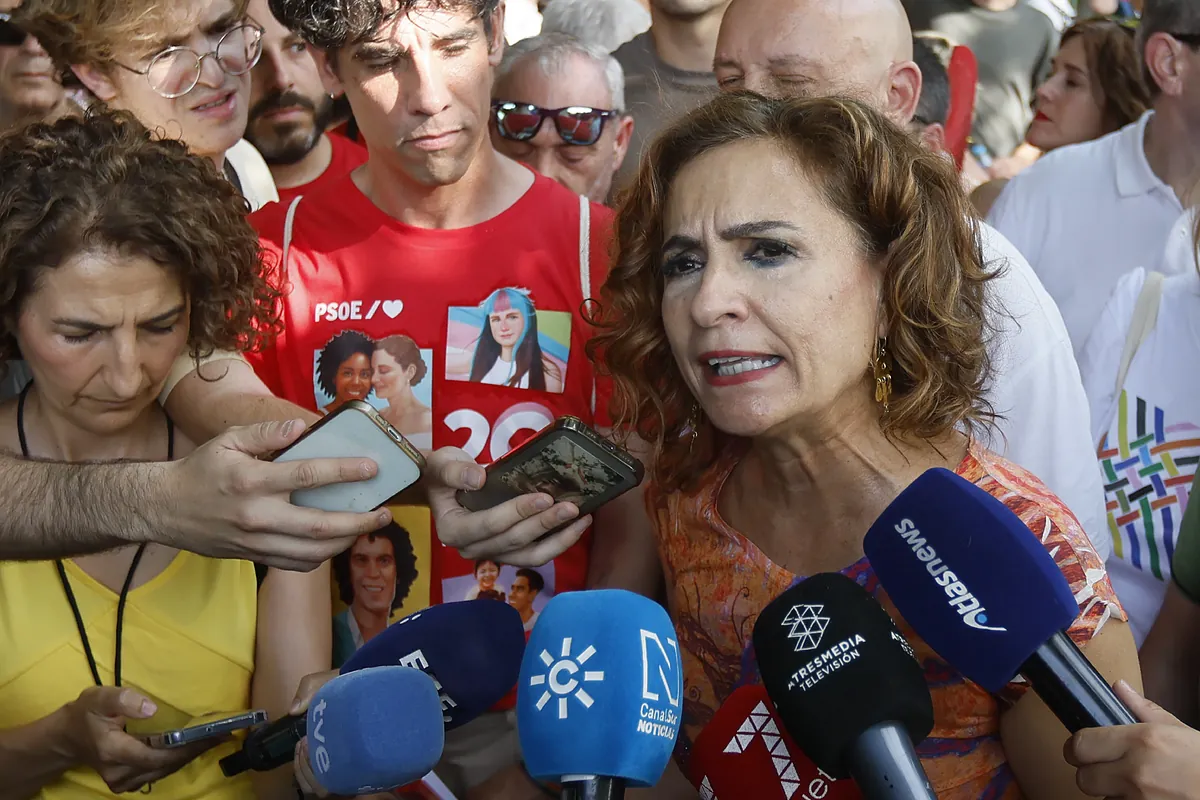 Mar?a Jes?s Montero pide a Cerd?n que colabore con la Justicia en...