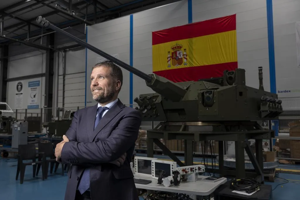 Javier Escribano presidente de EM&M:  O creamos un campeón nacional en defensa con Indra o nos vamos a comer las migajas en Europa 