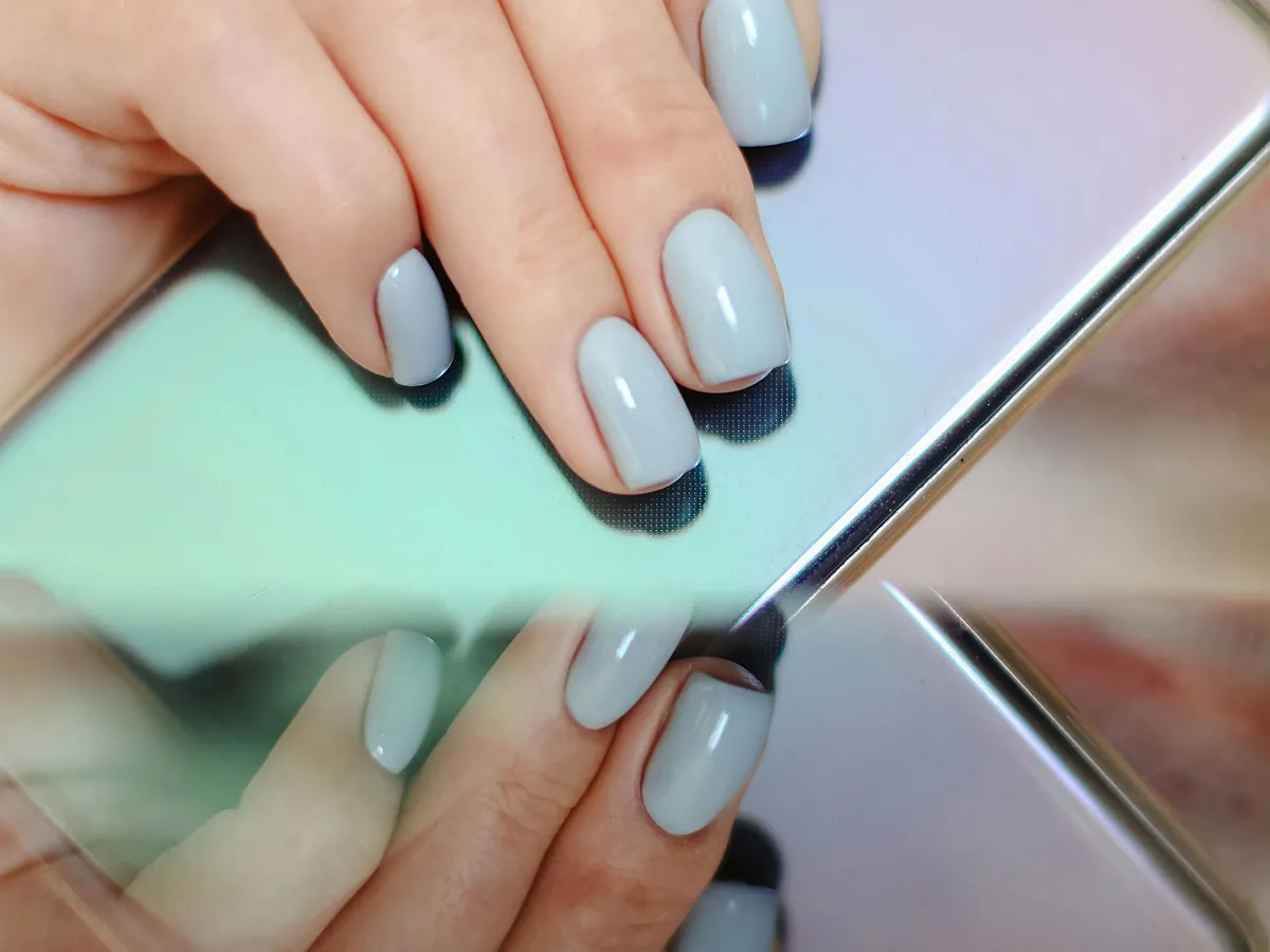Adiós a que las uñas de gel se rompan: 4 consejos de expertos para evitarlo