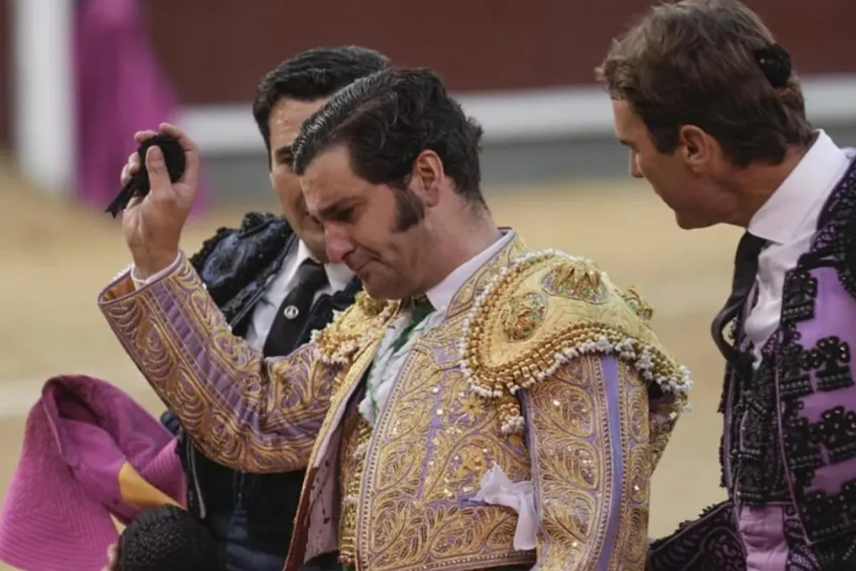 Retirada inesperada de Morante de la Puebla tras una faena histórica en Las Ventas
