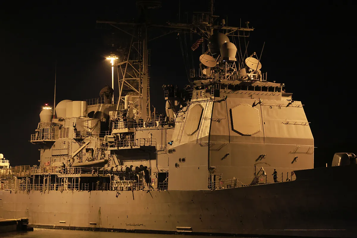Los barcos de EEUU se acercan a las costas de Venezuela