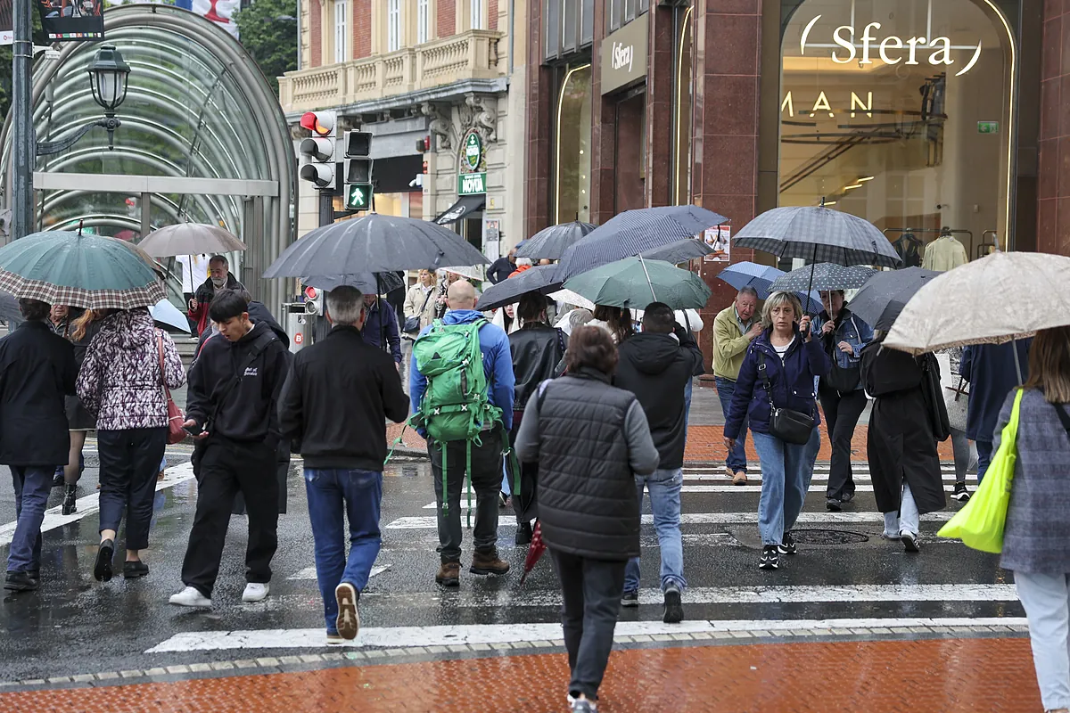 El tiempo de hoy según AEMET: se mantiene la alerta por precipitaciones en el este y noroeste peninsular