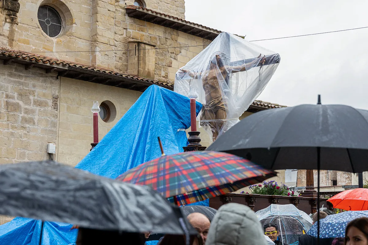 La lluvia da una tregua el Jueves Santo antes de más precipitaciones el resto de festivos