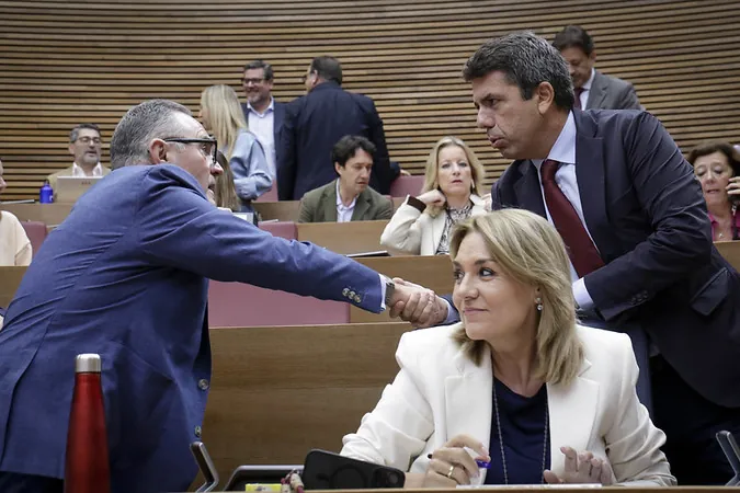 Gan Pampols se despide de Mazón otorgando la  dirección política  de las catástrofes al presidente de la Generalitat