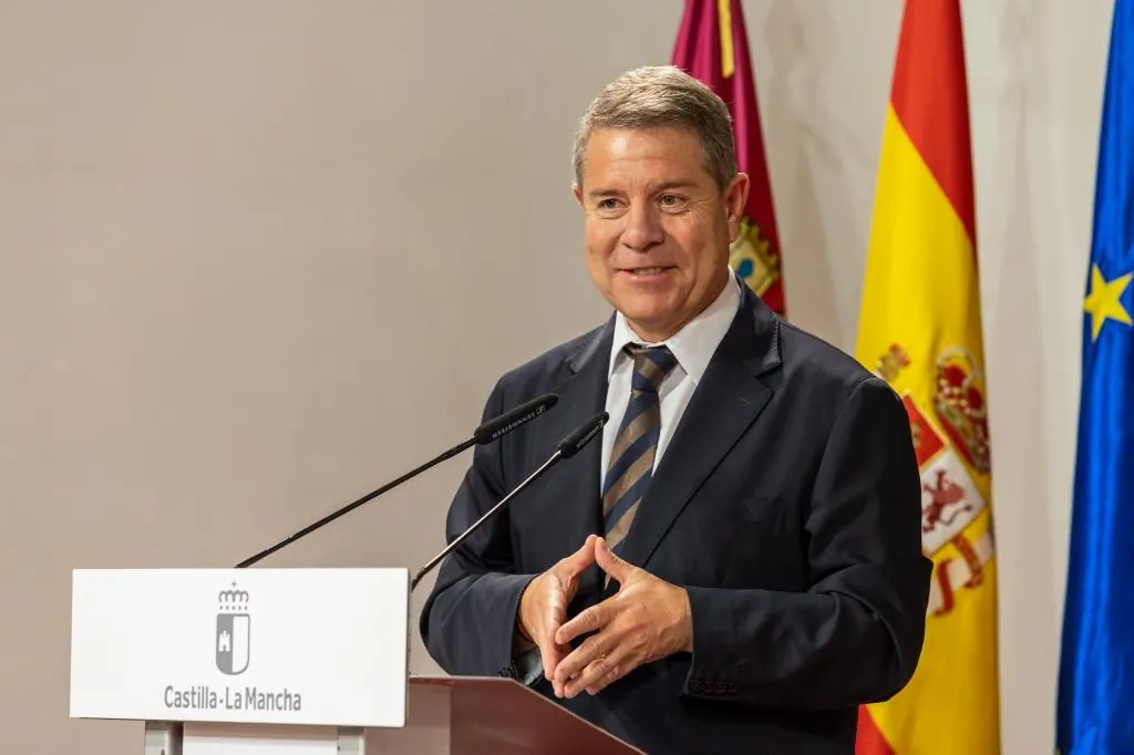 Page acusa a Sánchez de  pagar un chantaje  y aceptar que el Estado  mendigue  a Cataluña financiación para el gasto común
