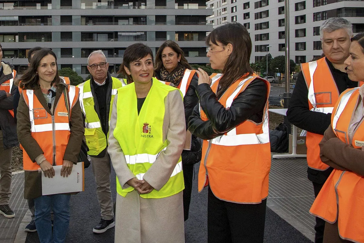 Anticorrupción sospecha que una obra de Santos Cerdán por 7,8 millones que visitaron Chivite y la ministra de Vivienda fue amañada