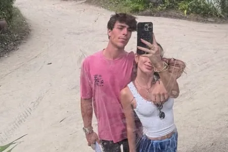 Lola Lolita confirma su noviazgo con el piloto Alonso López tras ser pillada en Maldivas