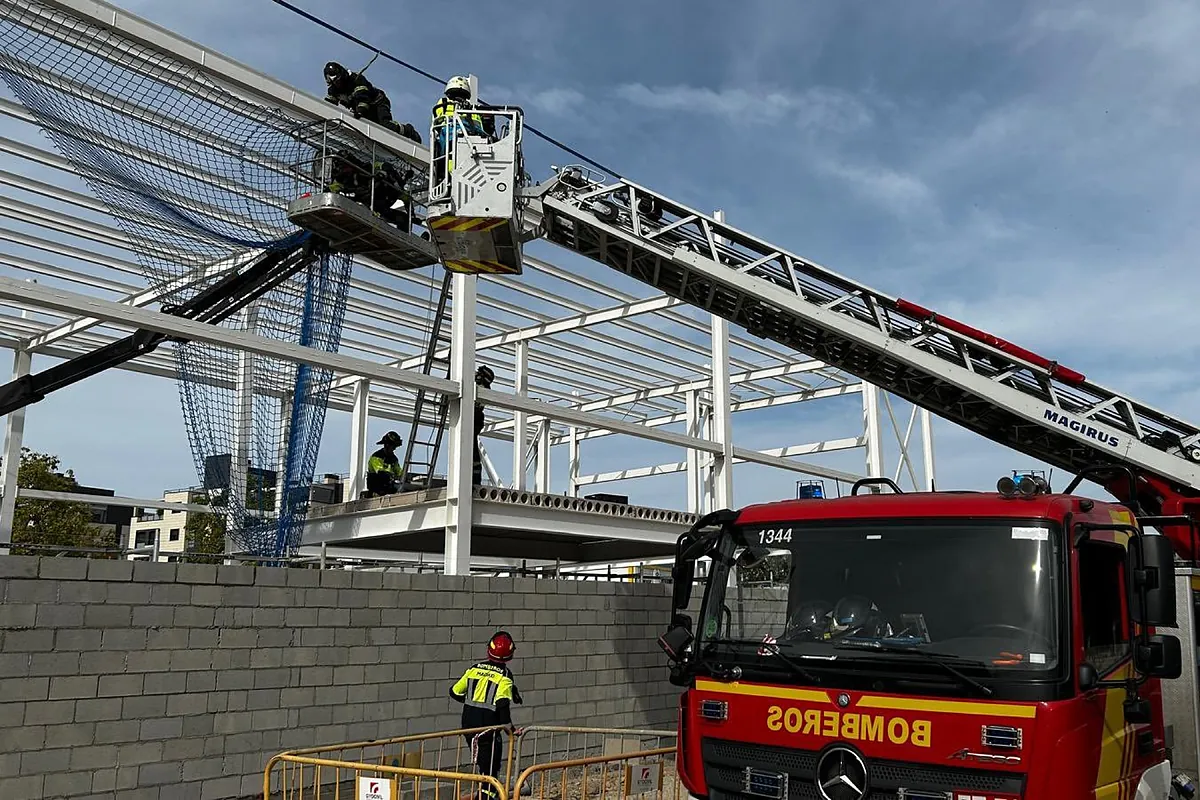 Muere un trabajador de 39 años en un accidente laboral en el distrito de Barajas