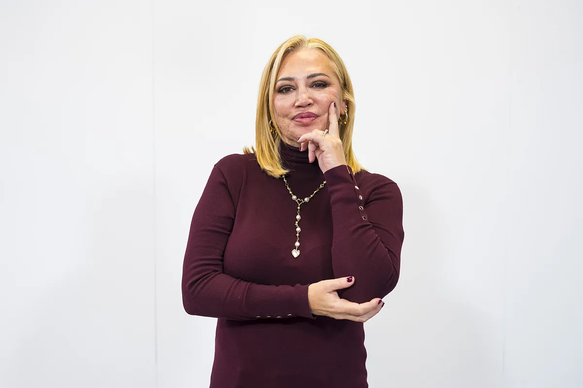 Musa da imaginação onlyfans Jenny Reis Suzano (