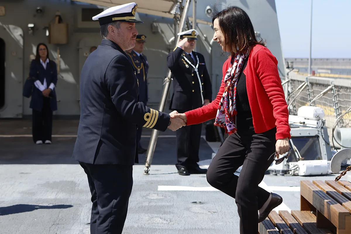 DBRS ve insostenible aumentar el gasto en defensa al 2% sin que el Gobierno suba impuestos o reduzca el gasto público