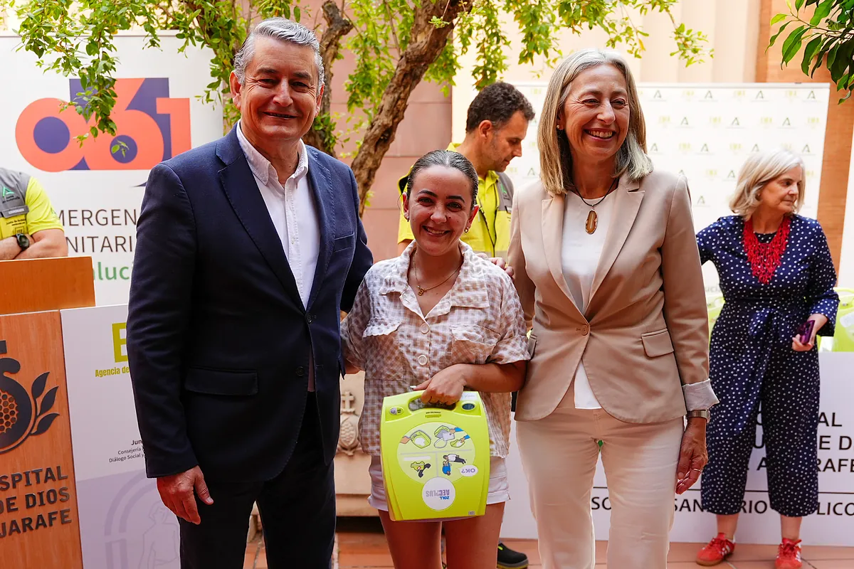 Antonio Sanz se hace cargo de la Consejería de Salud tras el cese de Rocío Hernández por los errores en los cribados de cáncer de mama