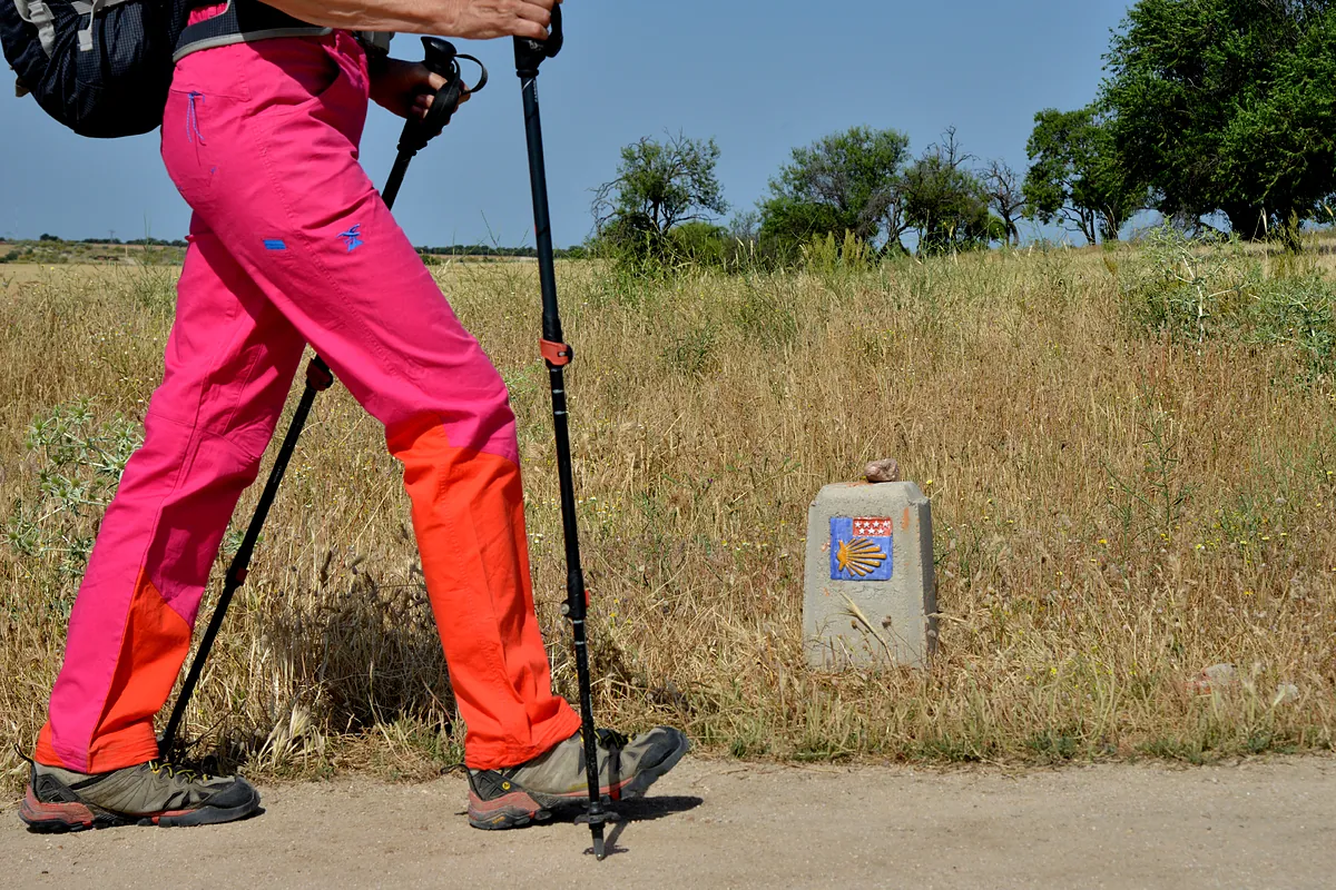 Madrid recupera su histórico Camino de Santiago: primer albergue para peregrinos en la capital y una ruta al estilo años 60 con su propio  Everest 