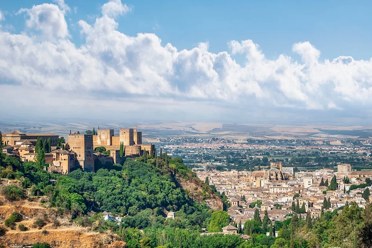 Ni Cádiz ni Córdoba: estas tres joyas de Andalucía se sitúan entre las más queridas por los españoles